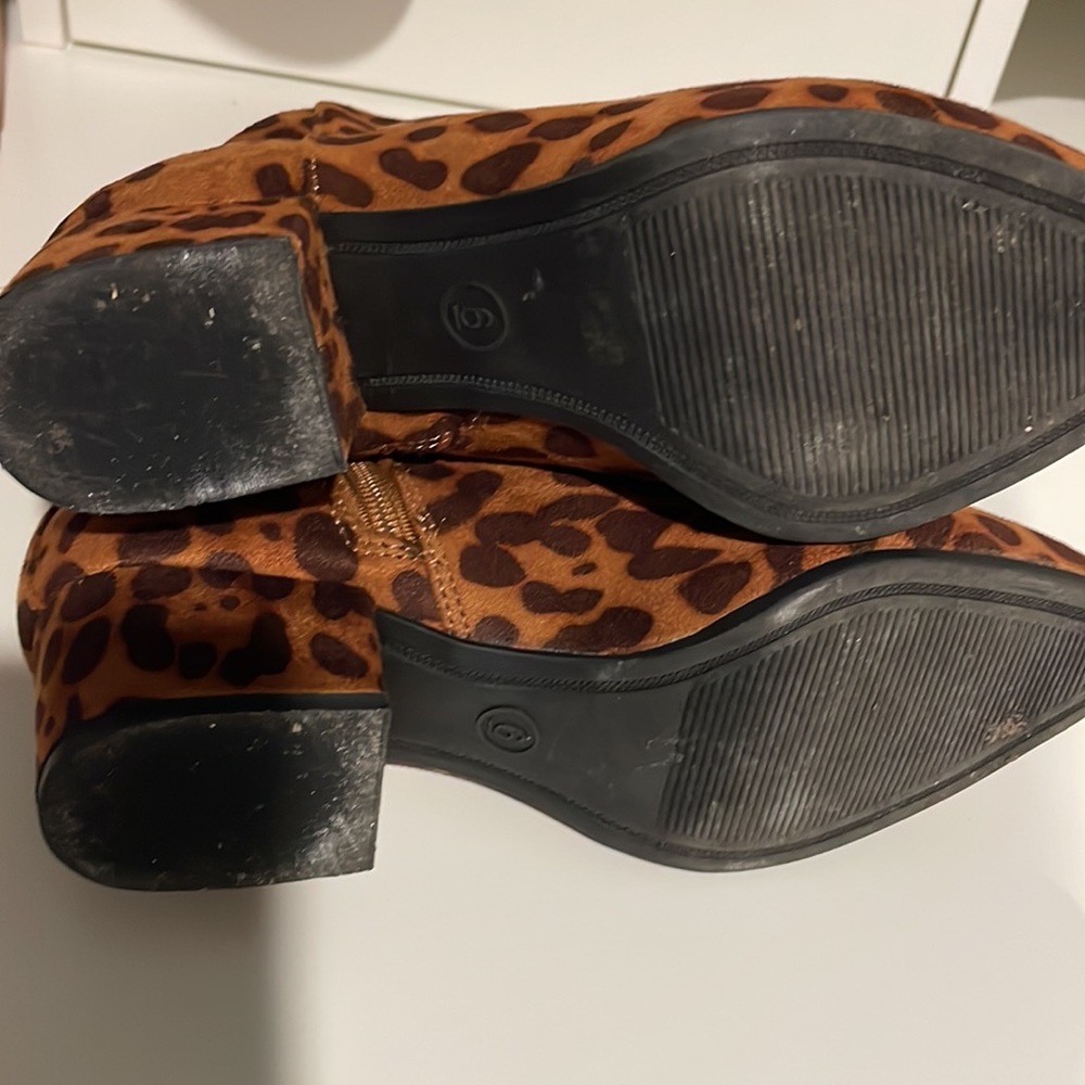 Leopard Booties - Picture 3 of 3